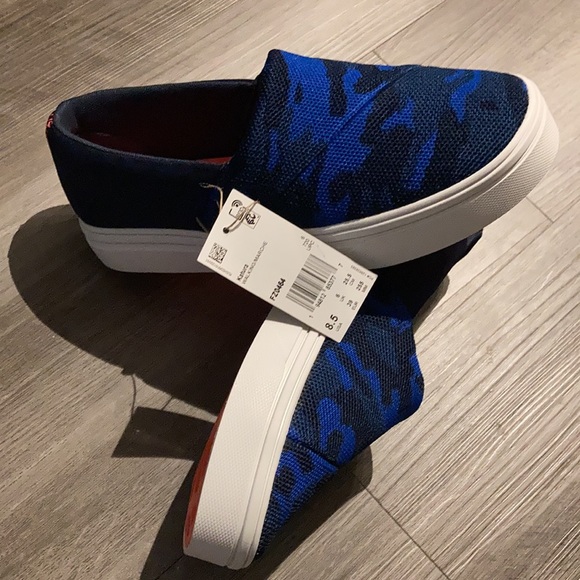 Reebok Katura Shoe - Picture 5 of 5